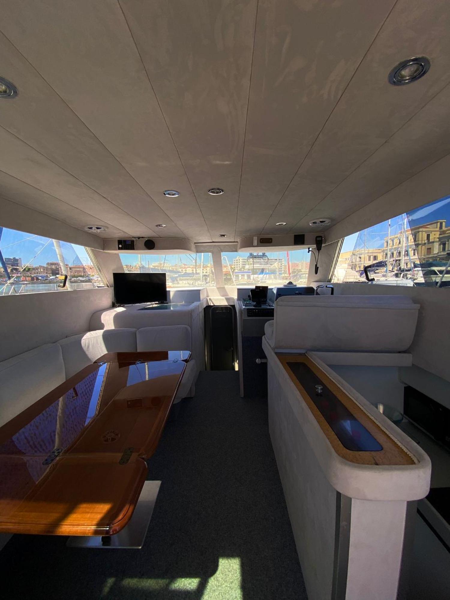 She'S Mine Yacht Hotel CTA Exterior photo